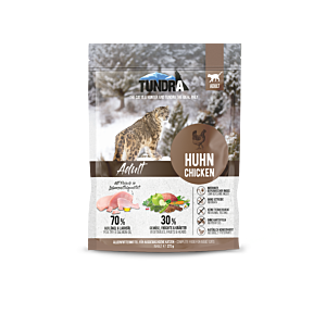 Verpackung des Tundra Cat Huhn 272 g Trockenkatzenfutters mit naturbelassenem Design und Hühnermotiv.